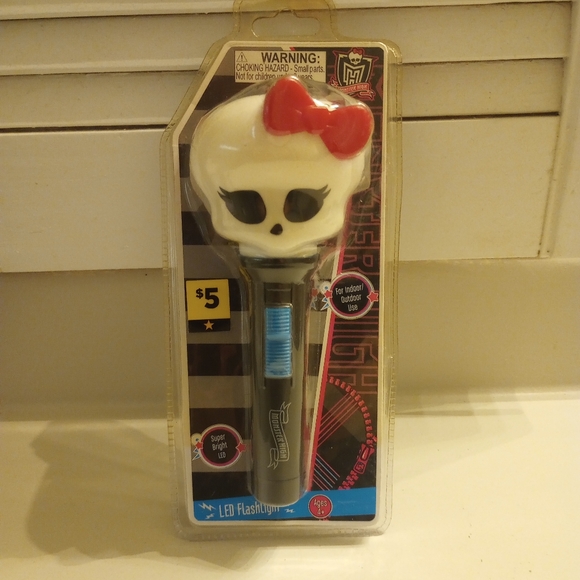 Sakar Monster High 2014 LED Flashlight NIB - never opened - NOT TESTED - Picture 2 of 5